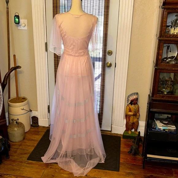 LoveShackFancy Hensley Gown Soft Peach Size 2 EUC - Picture 3 of 6
